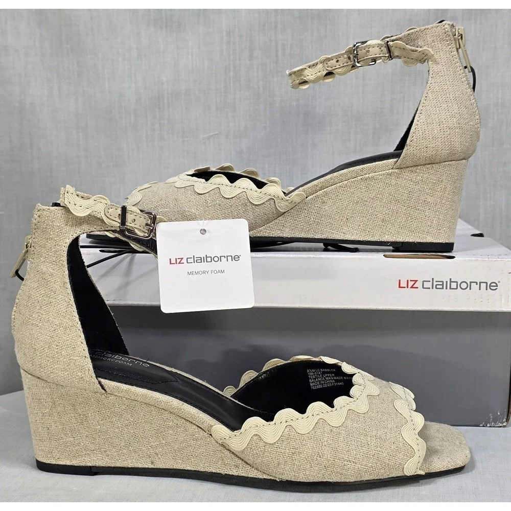 Liz Claiborne Babbler Wedge Sandals Scalloped Ankle Strap Oatmeal Linen 8.5M NEW